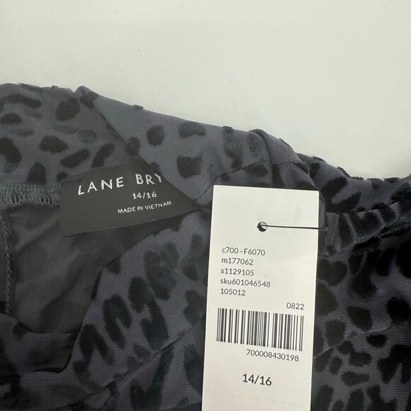 Lane Bryant Long-Sleeve Mock-Neck Sheer Mesh Skater Top Leopard Women Size 14/16 - Picture 7 of 11